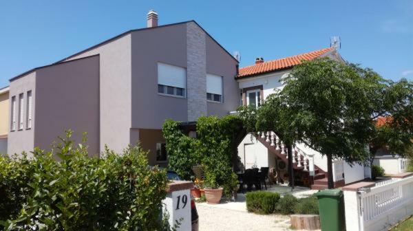 Apartman Raus Sabunike Привлака Экстерьер фото